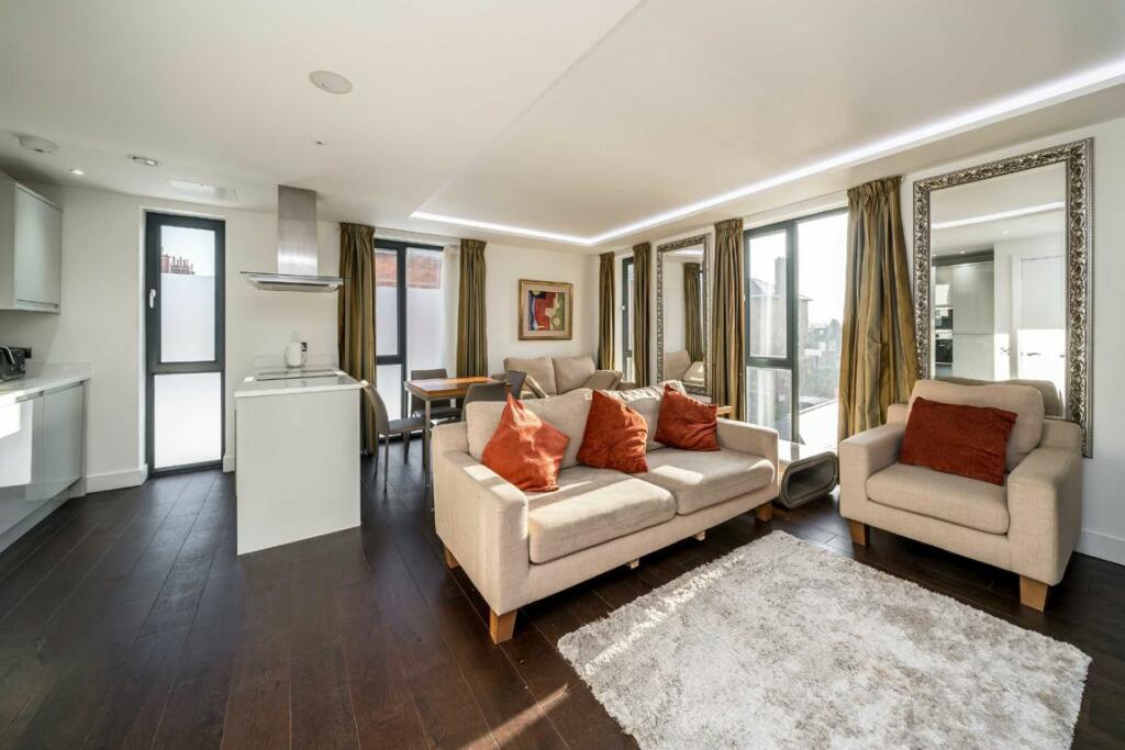 3 bedrooms Apartment in Fulham, United Kingdom No. 10113