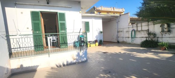 Casa de 3 divisões em Cardito, Italy N.º 160393 16