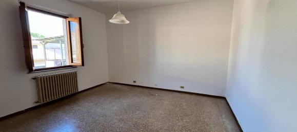 5 rooms House in Quarrata, Italy No. 28567 8