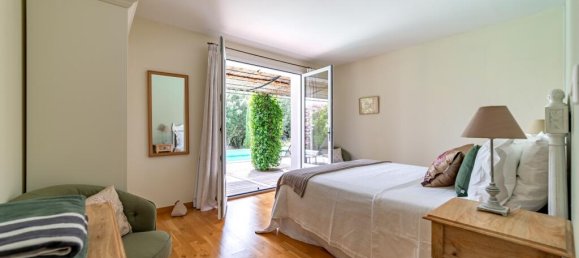 5 Schlafzimmer Villa in Uzes, France, Nr. 321818 9