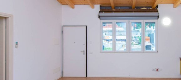 Escritório de 2 divisões em Olgiate Olona, Italy N.º 80617 11