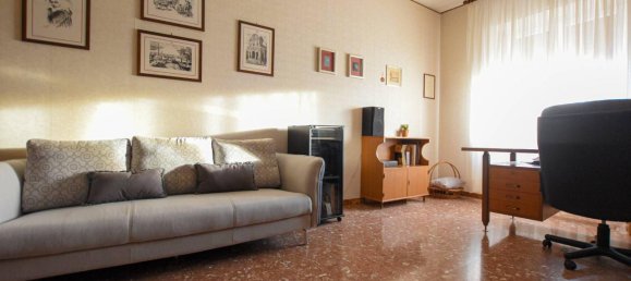 Apartamento de 8 habitaciónes en Sassari, Italy No. 118346 2