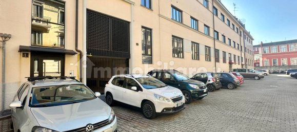 4 bedrooms Apartment in Milan, Italy No. 341545 11