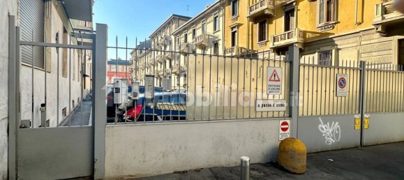 4 bedrooms Apartment in Milan, Italy No. 341545 12