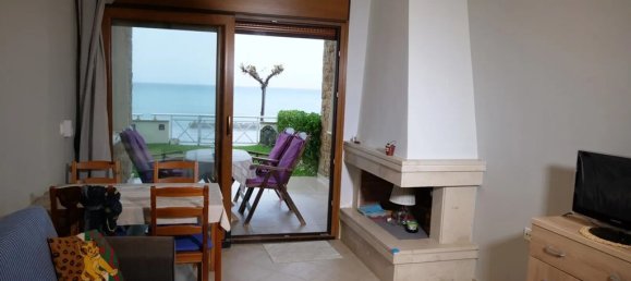 2 Schlafzimmer Property in Chalkidiki, Greece, Nr. 2295 3