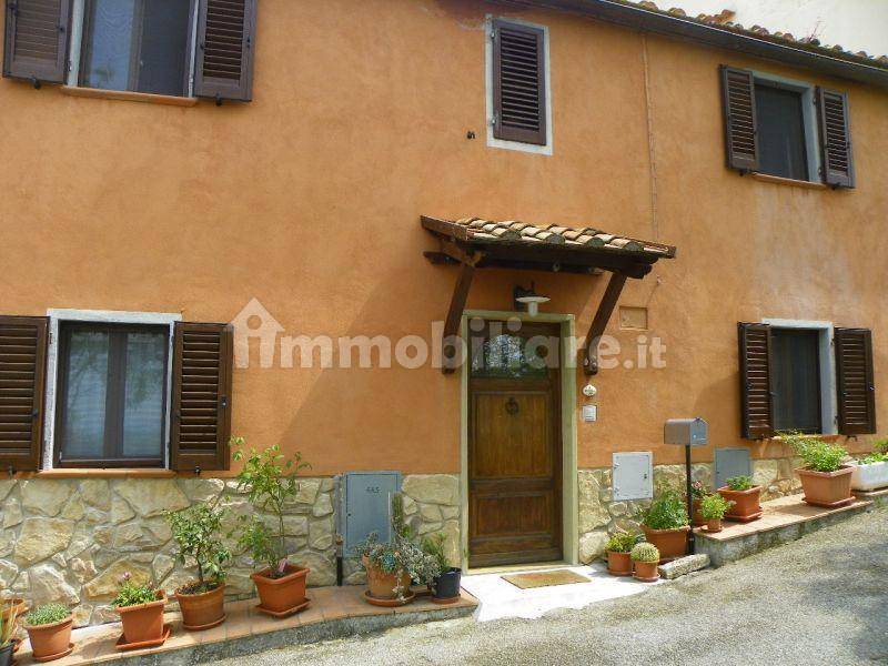 2 غرف نوم منزل في Castellina Marittima, Italy رقم 147953