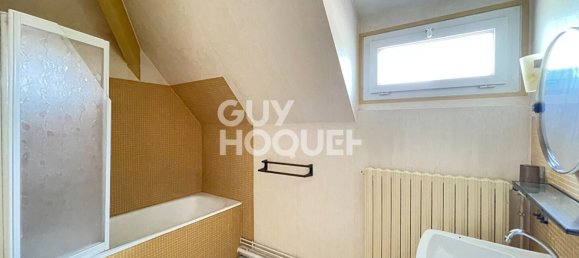 8 bedrooms Villa in Bourges, France No. 66044 10