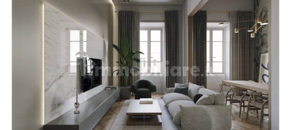 2 bedrooms Apartment in Florence, Italy No. 181995 2