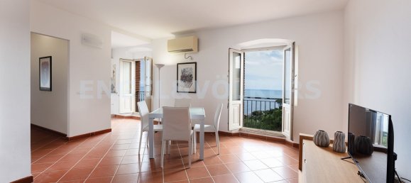 Apartamento de 2 habitaciónes en Rio, Italy No. 107024 3