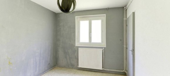 4 bedrooms House in La Ricamarie, France No. 329512 5