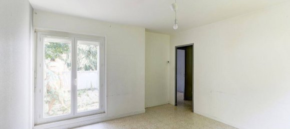 4 bedrooms House in La Ricamarie, France No. 329512 9