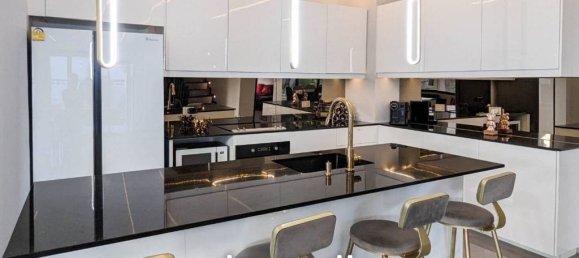 7 bedrooms Villa in Pattaya, Thailand No. 13707 6