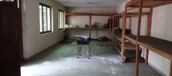 Edifício em Galliate, Italy 1450 m² N.º 163696 8