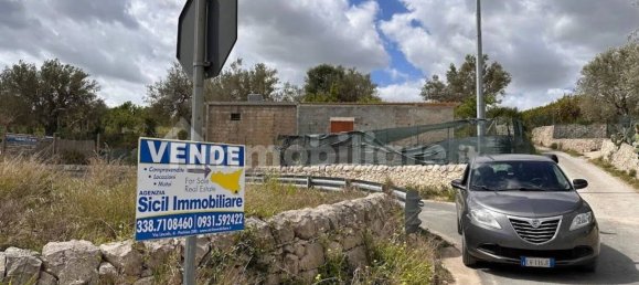 Terreno em Noto, Italy 25000 m² N.º 63392 50