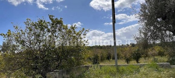 Terreno em Noto, Italy 25000 m² N.º 63392 7
