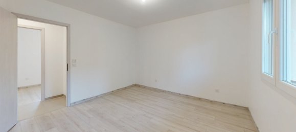 3 chambres Appartement à Eybens, France No. 355458 9