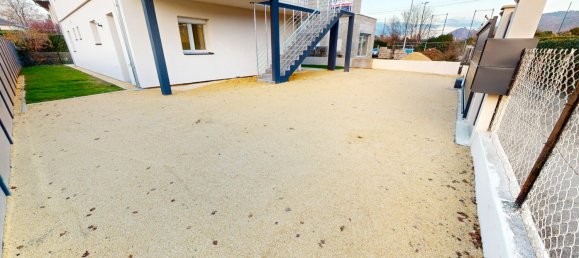 3 chambres Appartement à Eybens, France No. 355458 8