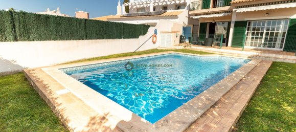 3 غرف نوم تاون هاوس في Quarteira, Portugal رقم 23470 26