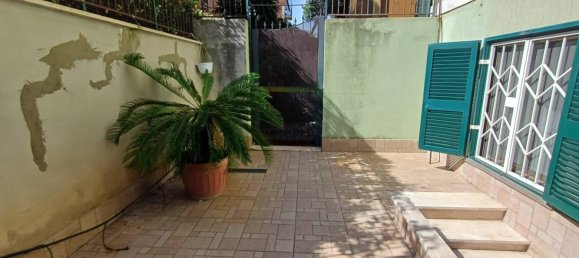 2 Schlafzimmer Wohnung in Rome, Italy, Nr. 284577 5