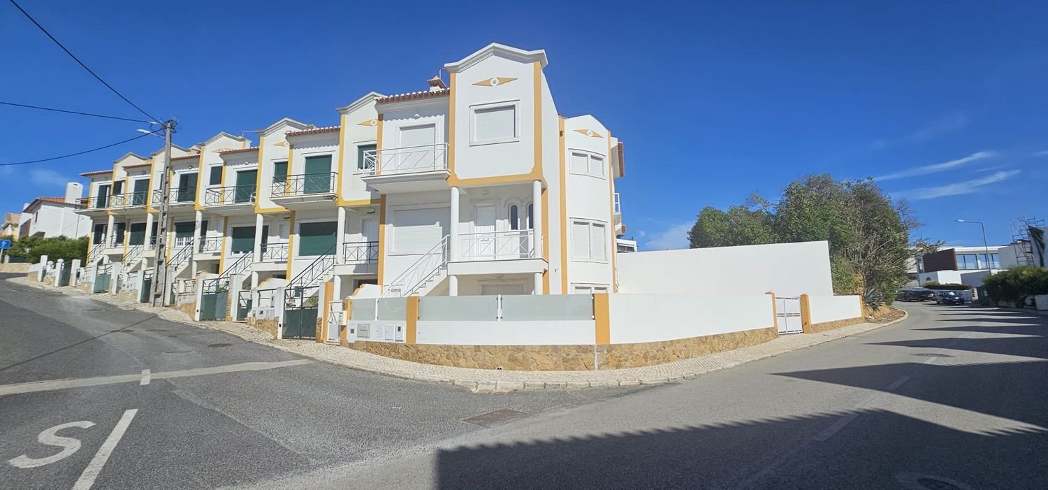 3 غرف نوم منزل في Ericeira, Portugal رقم 150321