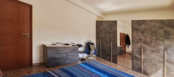 Apartamento de 4 dormitorios en Arezzo, Italy No. 336585 12