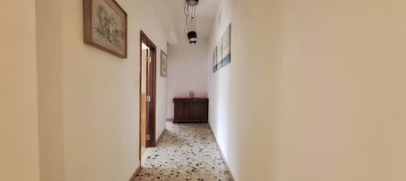 Apartamento de 4 dormitorios en Arezzo, Italy No. 336585 7