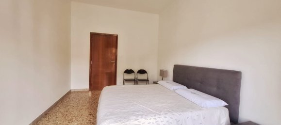 Apartamento de 4 dormitorios en Arezzo, Italy No. 336585 8