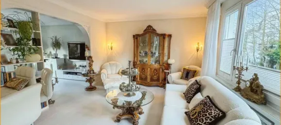 7 rooms Building in Remscheid, Germany No. 76596 6