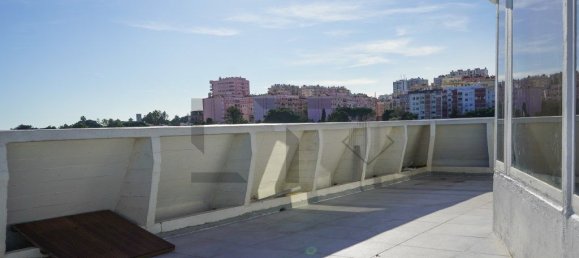 5 chambres Penthouse à Amadora, Portugal No. 98687 28