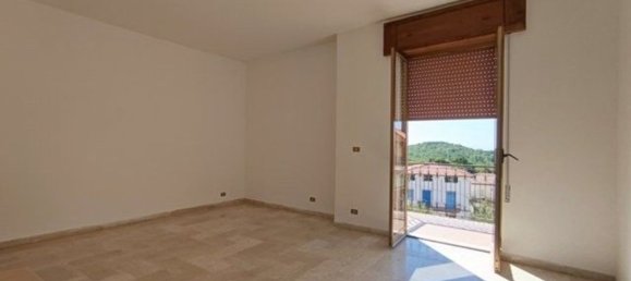 4 bedrooms Apartment in Roccamonfina, Italy No. 325660 5