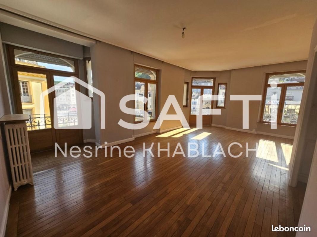 2 bedrooms Apartment in Longwy, France No. 156590