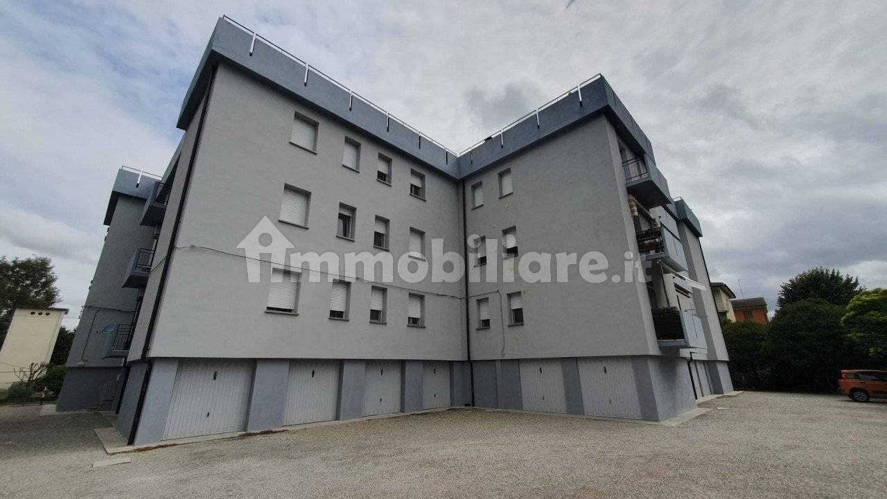2 bedrooms Apartment in Finale Emilia, Italy No. 340699