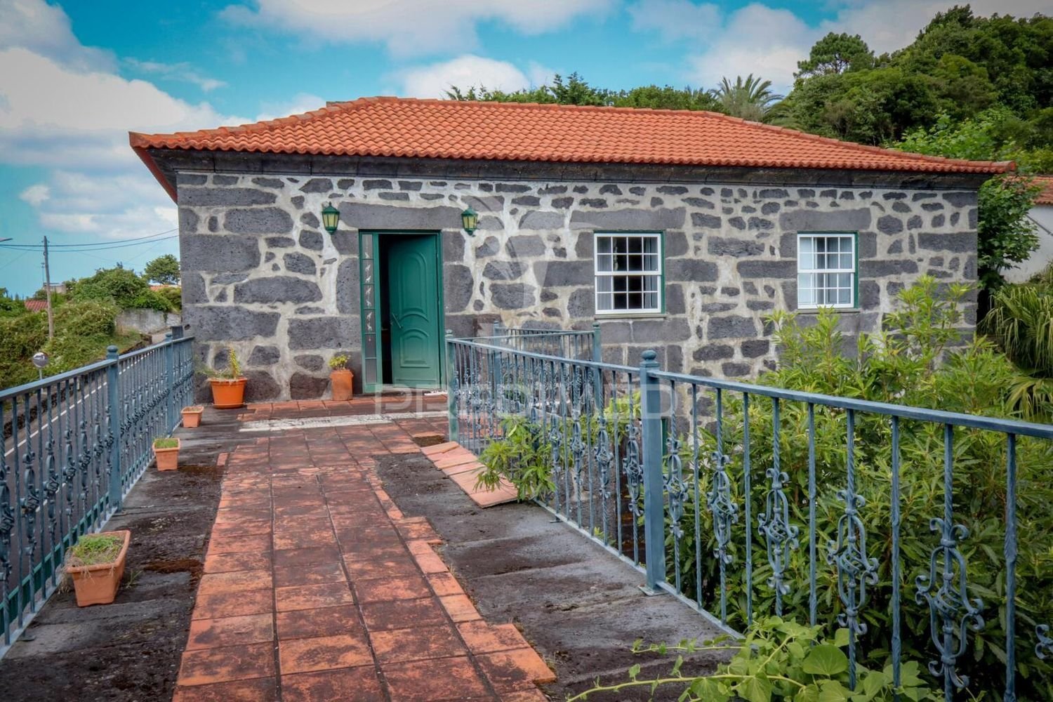 3 bedrooms House in Velas, Portugal No. 318652