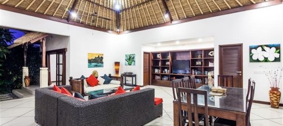 3 Schlafzimmer Villa in Seminyak, Indonesia, Nr. 3172 4