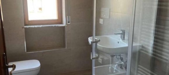 4-Zimmer Wohnung in Piacenza, Italy, Nr. 40339 10