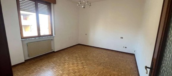 4-Zimmer Wohnung in Piacenza, Italy, Nr. 40339 7