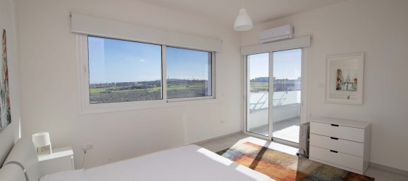 4 Schlafzimmer Villa in Paralimni, Cyprus, Nr. 21771 21