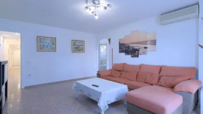 4 bedrooms Apartment in Alicante, Spain No. 133932