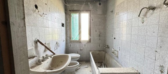 7 rooms House in Cittadella, Italy No. 5136 5