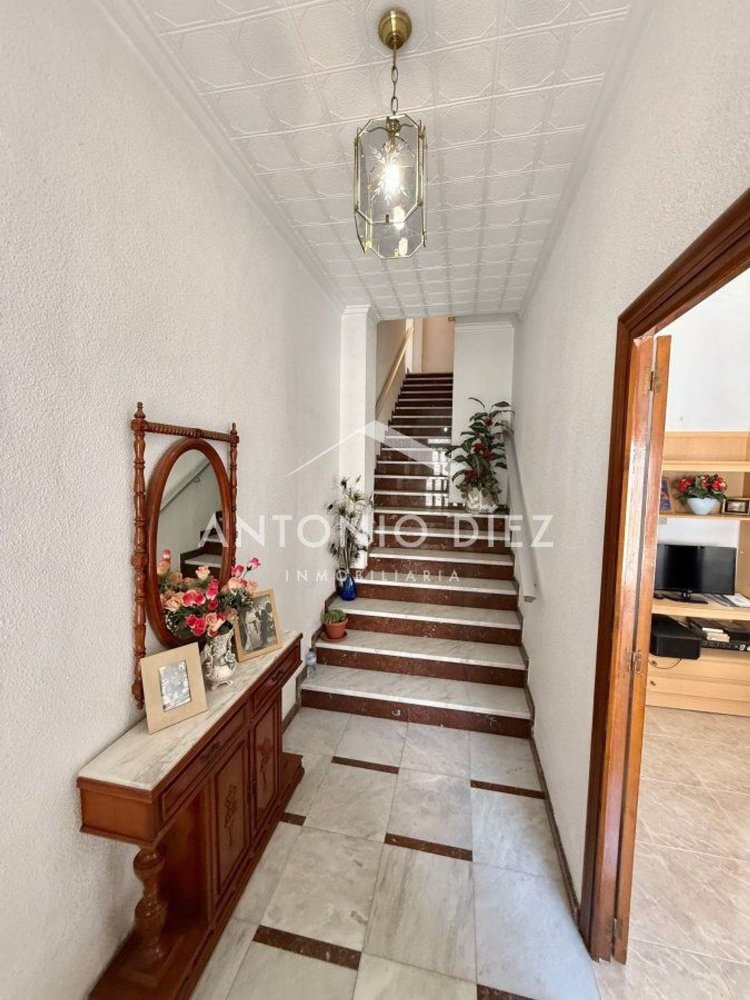 Дом с 4 спальнями в Хондон де Лас Ньевес, Испания № 155417