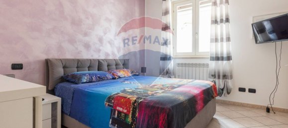 Квартира с 2 спальнями в Кардано аль Кампо, Италия № 327943 10