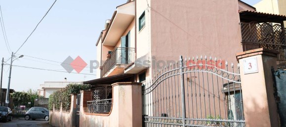 6 chambres Maison à Barcellona Pozzo di Gotto, Italy No. 154451 40