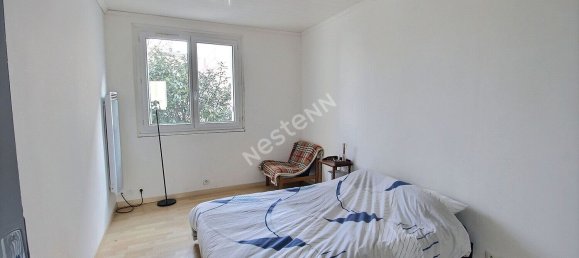 Apartamento de 2 dormitorios en Montreuil, France No. 140019 5