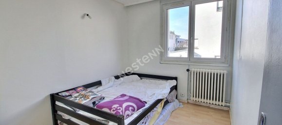 Apartamento de 2 dormitorios en Montreuil, France No. 140019 6