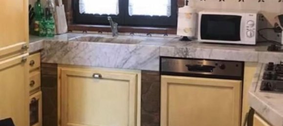 7 rooms House in Vinci, Italy No. 154700 25