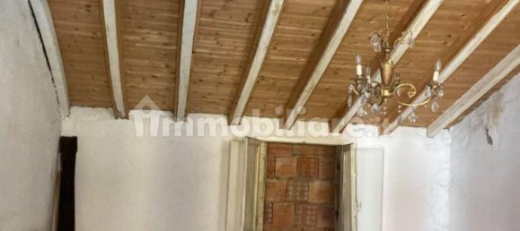 4 bedrooms House in Morengo, Italy No. 117787 9