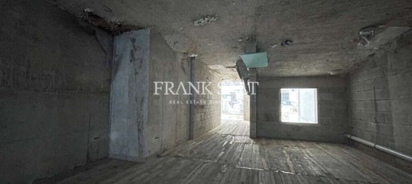 Büro in Saint Paul's Bay, Malta, Nr. 13211 2