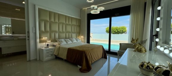 5 bedrooms House in San Miguel de Salinas, Spain No. 134573 35