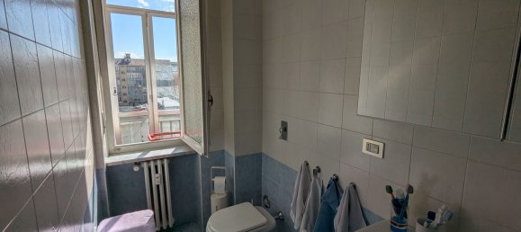 3 Schlafzimmer Wohnung in Turin, Italy, Nr. 323125 20
