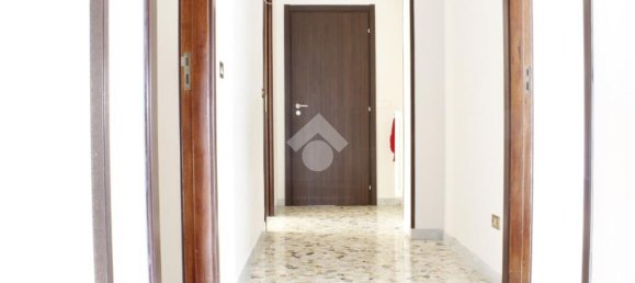 Квартира с 3 спальнями в Неаполь, Италия № 346143 27